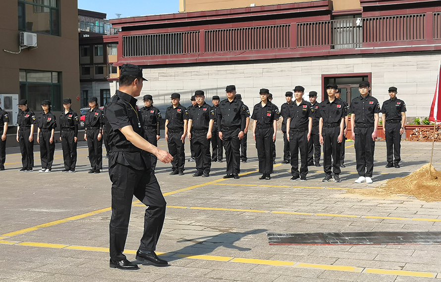 響應(yīng)集團(tuán)號召，尚美愛琴海酒店引入軍事化管理團(tuán)隊(duì)